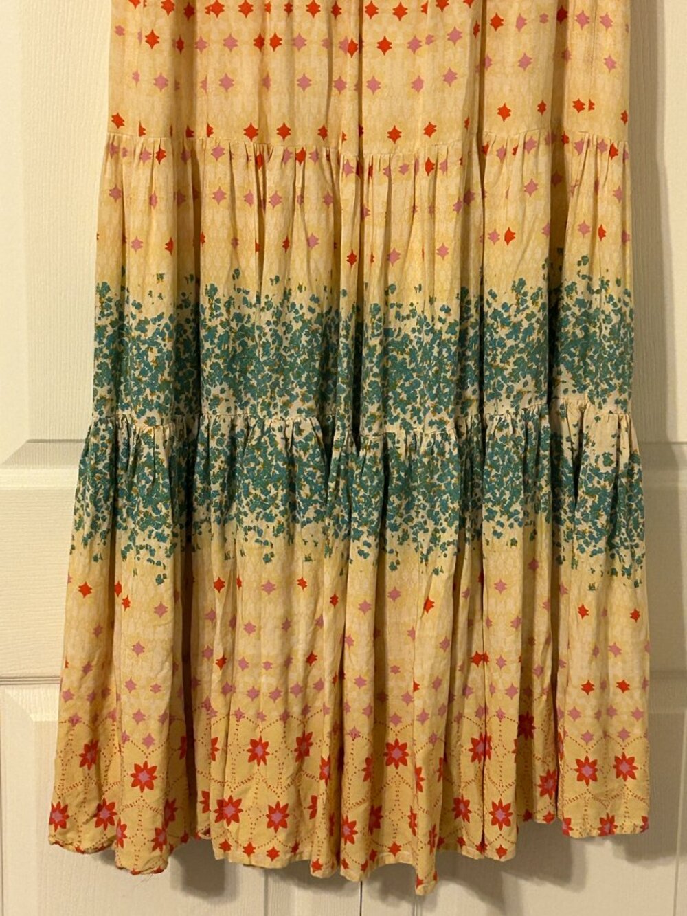 FREE PEOPLE Sz M Floral Pintuck Bodice Tiered Hem RARE FEELING Maxi Dress BOHO - Picture 12 of 12